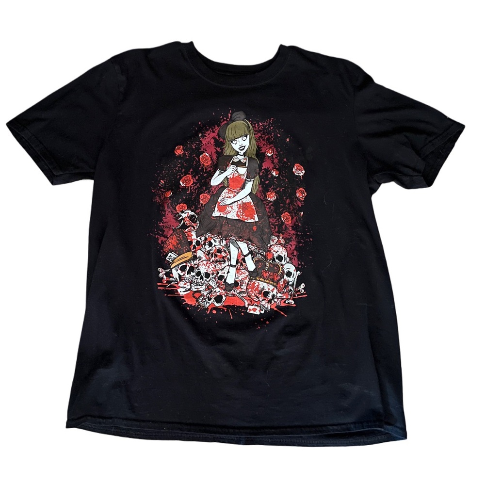 Hot Topic Alice In Wonderland Bloody Skull T-Shirt